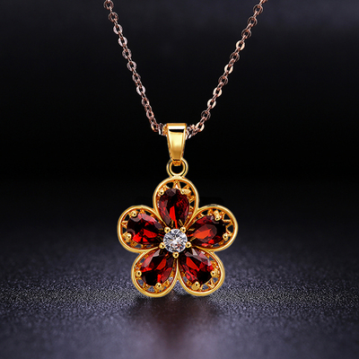 俏丽可爱五瓣花石榴石可爱吊坠